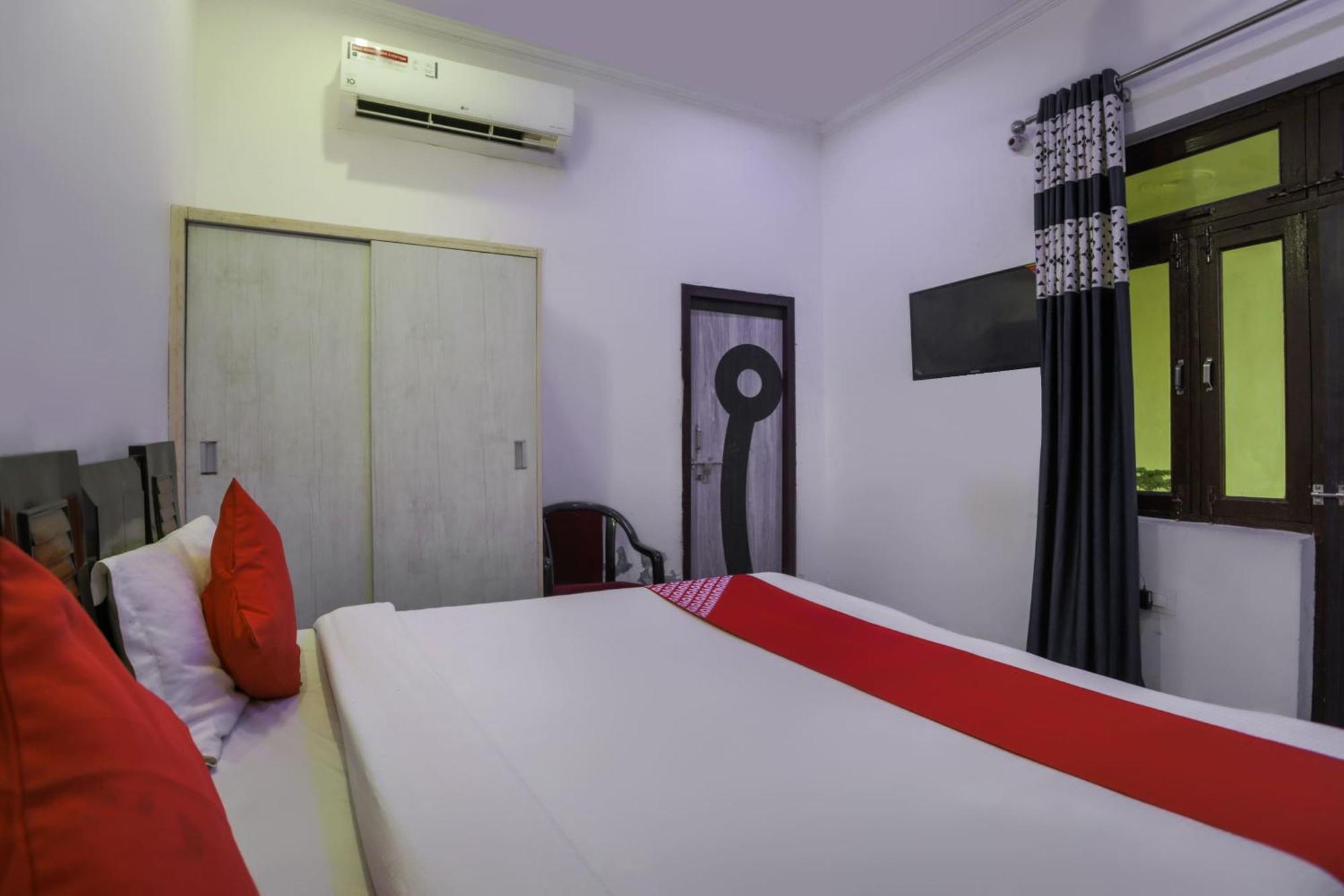Hotel O Aarush Jhajhar Buitenkant foto